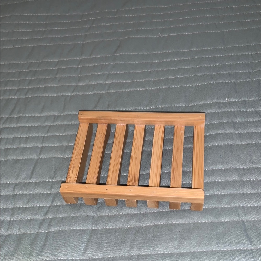 Light Wooden Bath Accessory Tray for Soap and Decor Dish